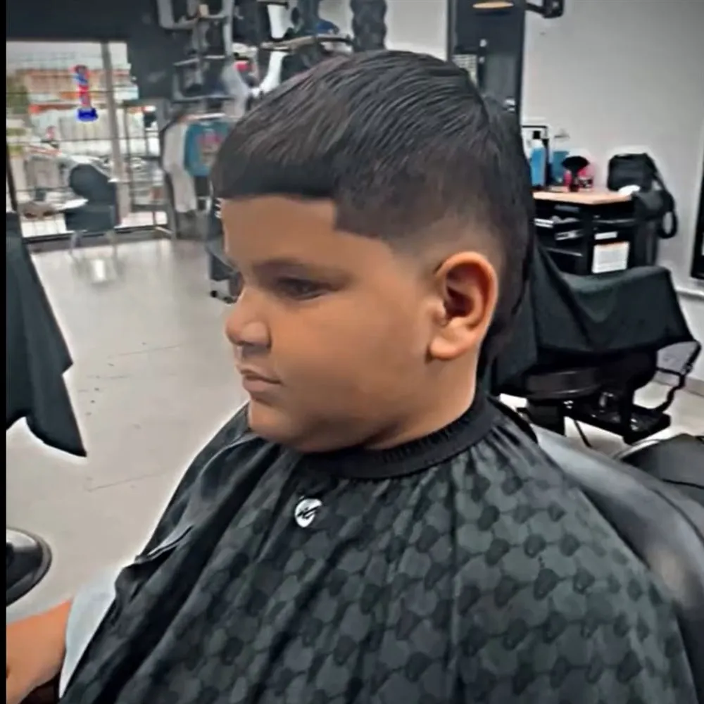 Trabajo real del portafolio de Indio Barber, pieza 3 de 25