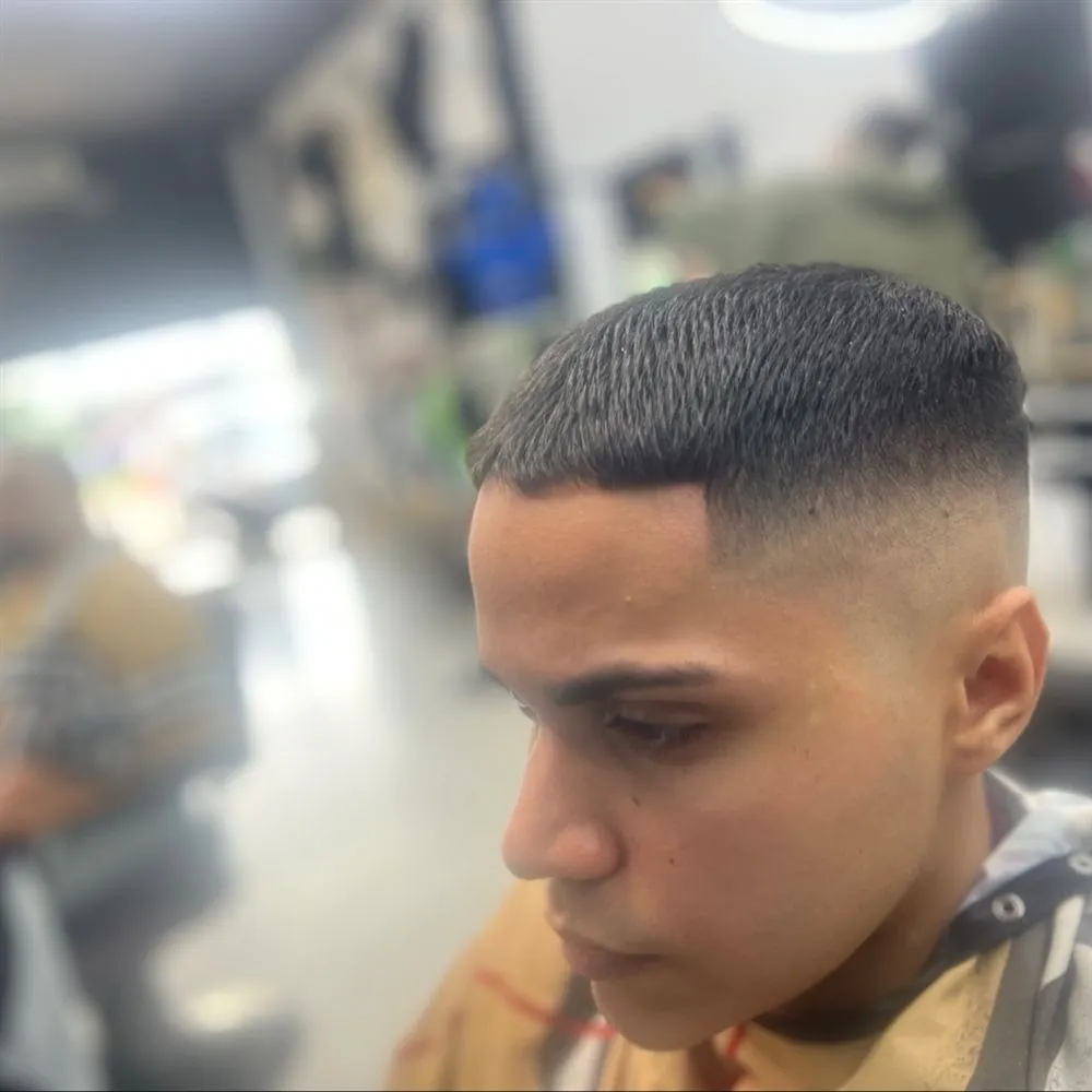 Trabajo real del portafolio de Indio Barber, pieza 15 de 25
