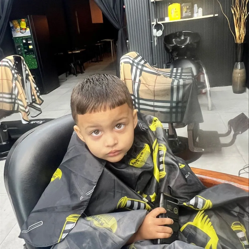 Trabajo real del portafolio de Indio Barber, pieza 19 de 25
