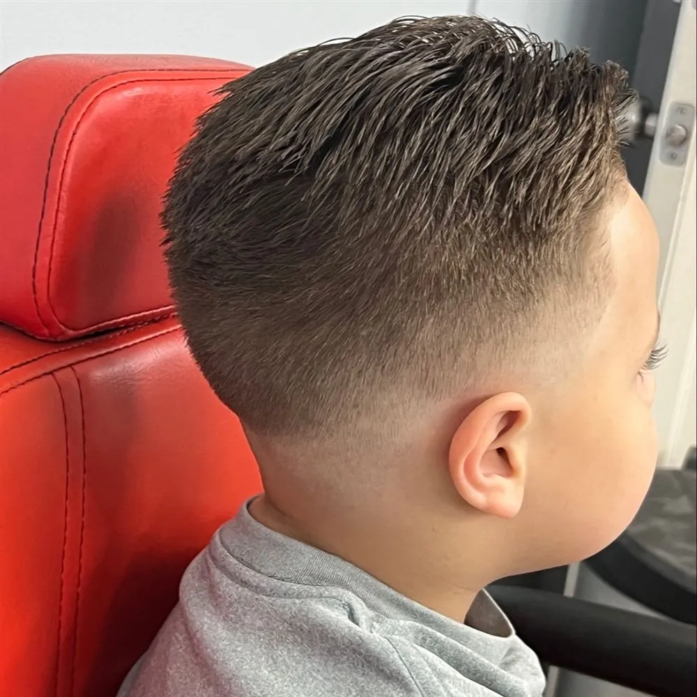 Trabajo real del portafolio de Indio Barber, pieza 21 de 25