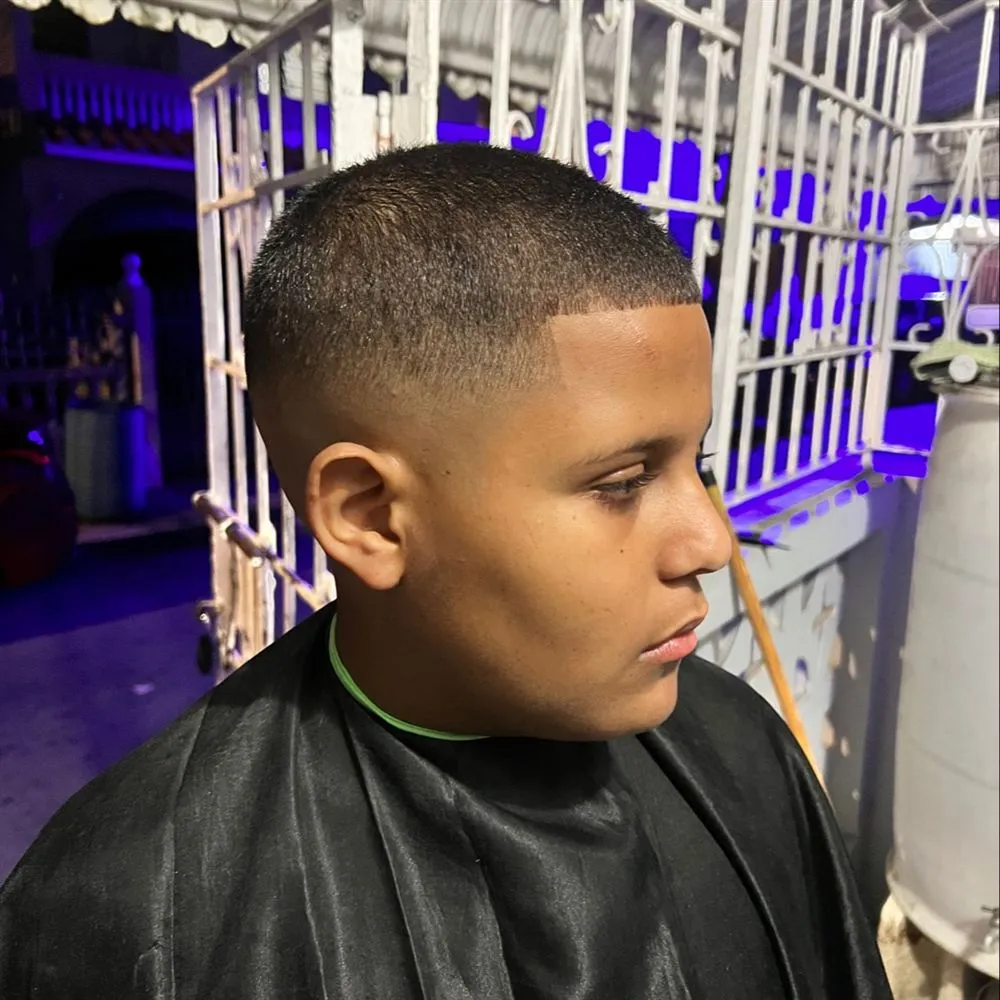 Trabajo real del portafolio de Indio Barber, pieza 24 de 25